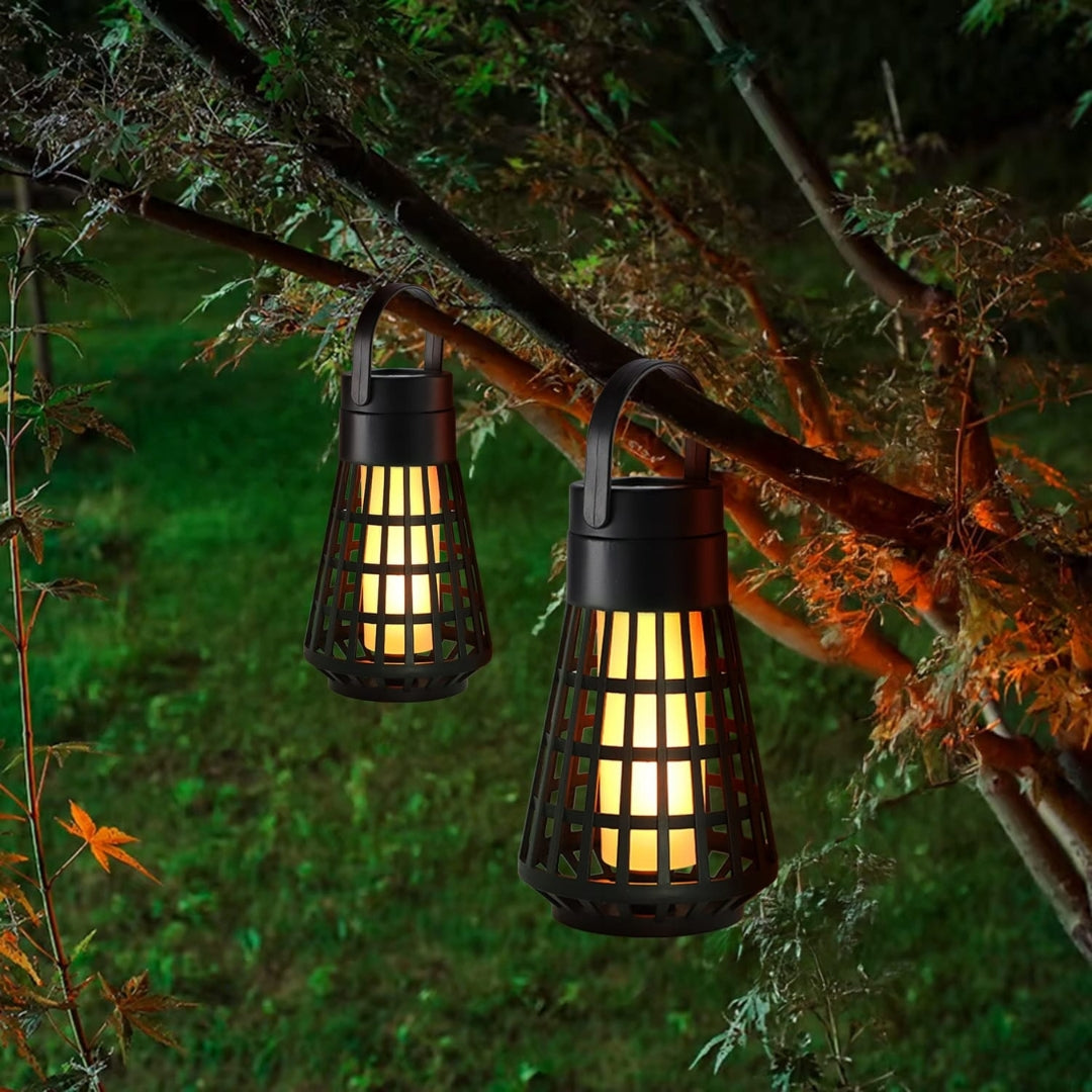 Solar Powered Woven Flame Lamp – Ambient Outdoor Lighting with Flickering Flame Effect