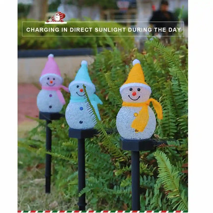 Waterproof solar snowman light for garden and lawn decoration.